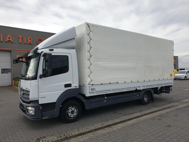 Mercedes-Benz Atego 818 TILT+LIFT 1.HAND 72000km !! - Camión caja cerrada: foto 2 Mercedes-Benz Atego 818 TILT+LIFT 1.HAND 72000km !! - Camión caja cerrada: foto 2
