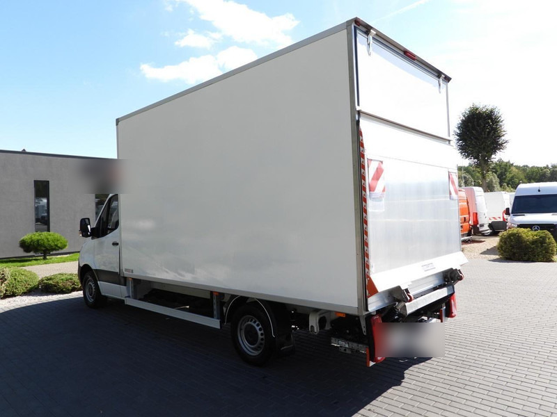 Arrendamiento de Mercedes-Benz SPRINTER 315 Mercedes-Benz SPRINTER 315: foto 9 Arrendamiento de Mercedes-Benz SPRINTER 315 Mercedes-Benz SPRINTER 315: foto 9