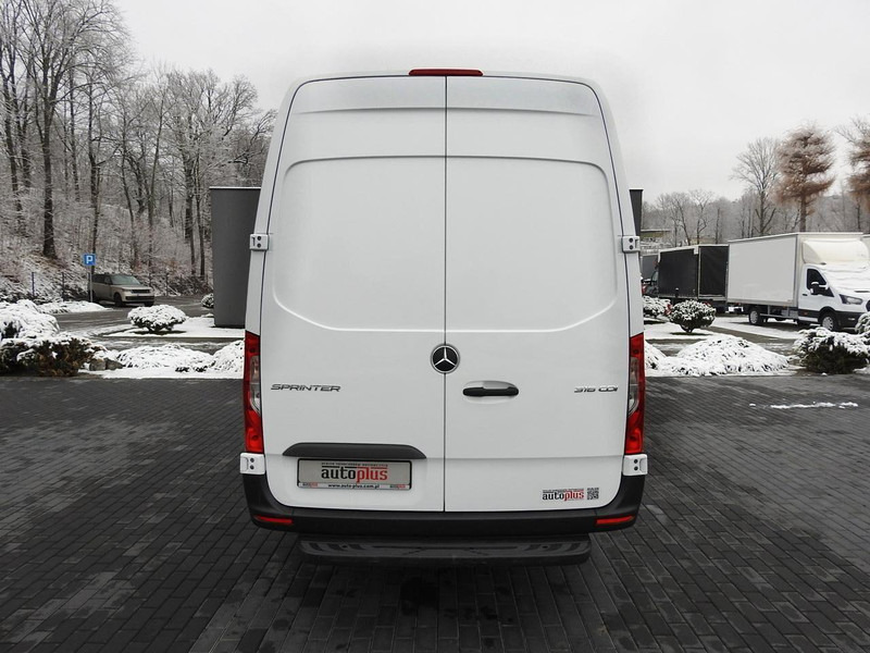 Arrendamiento de Mercedes-Benz SPRINTER 316 FURGON BLASZAK KLIMATYZACJA 165KM [ 232001 ] Mercedes-Benz SPRINTER 316 FURGON BLASZAK KLIMATYZACJA 165KM [ 232001 ]: foto 11