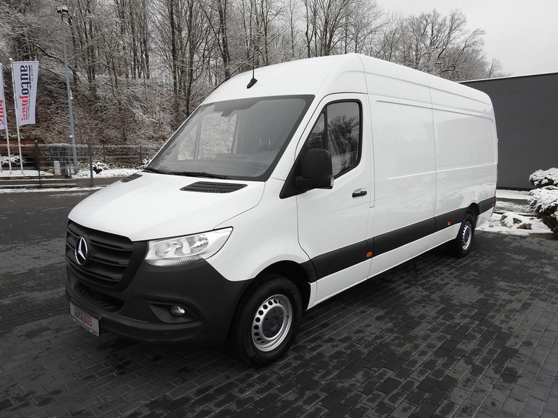 Arrendamiento de Mercedes-Benz SPRINTER 316 FURGON BLASZAK KLIMATYZACJA 165KM [ 232001 ] Mercedes-Benz SPRINTER 316 FURGON BLASZAK KLIMATYZACJA 165KM [ 232001 ]: foto 6