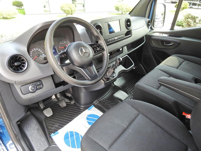 Mercedes-Benz SPRINTER 316 SKRZYNIA PODWÓJNA KABINA DOKA 7 MIEJSC KLIMATYZACJA - Camión volquete: foto 2 Mercedes-Benz SPRINTER 316 SKRZYNIA PODWÓJNA KABINA DOKA 7 MIEJSC KLIMATYZACJA - Camión volquete: foto 2