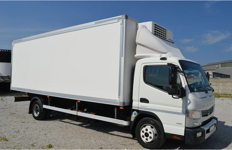Mitsubishi CANTER FUSO 9C18 REFRIGERATOR + DOOR ISOTHERM CONTAINER - Camión frigorífico: foto 5 Mitsubishi CANTER FUSO 9C18 REFRIGERATOR + DOOR ISOTHERM CONTAINER - Camión frigorífico: foto 5