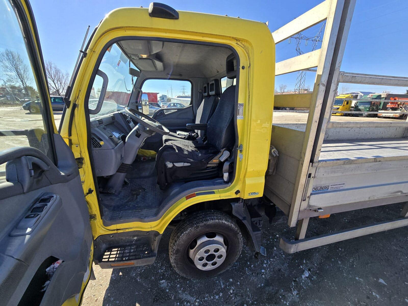 Mitsubishi Canter 3,0 d - Pritsche - Furgoneta caja abierta: foto 5 Mitsubishi Canter 3,0 d - Pritsche - Furgoneta caja abierta: foto 5