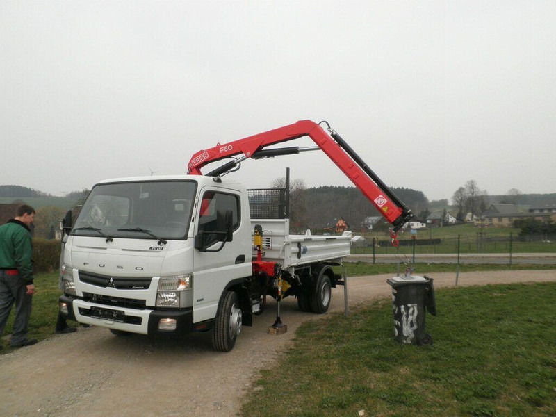 Mitsubishi Fuso Canter 7C15 - Tipper+crane - Camión volquete, Camión grúa: foto 1 Mitsubishi Fuso Canter 7C15 - Tipper+crane - Camión volquete, Camión grúa: foto 1