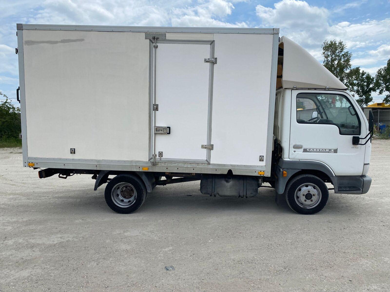 Nissan Cabstar 3,0 tdi Frigo + meat hook - 3,5t - Furgoneta frigorifica: foto 5 Nissan Cabstar 3,0 tdi Frigo + meat hook - 3,5t - Furgoneta frigorifica: foto 5