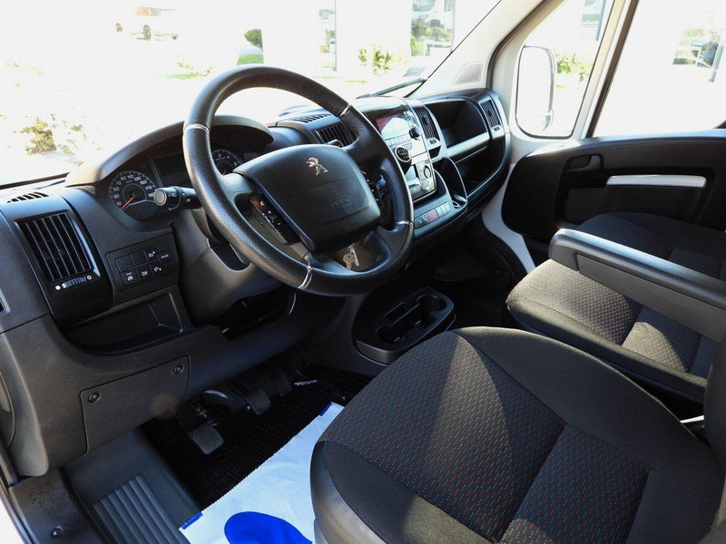 Peugeot BOXER PLANDEKA - Furgoneta con lona: foto 2 Peugeot BOXER PLANDEKA - Furgoneta con lona: foto 2