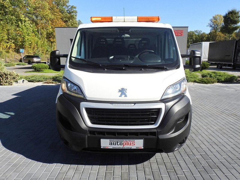 Peugeot BOXER SKRZYNIA PODWÓJNA KABINA DOKA 7 MIEJSC KLIMATYZACJA 140KM - Furgoneta con lona, Furgoneta combi: foto 5 Peugeot BOXER SKRZYNIA PODWÓJNA KABINA DOKA 7 MIEJSC KLIMATYZACJA 140KM - Furgoneta con lona, Furgoneta combi: foto 5