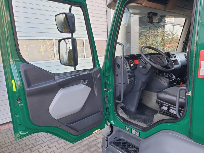 Arrendamiento de Renault D 12 DTI 5 240 12T MIDLUM CONTAINER+LIFT Renault D 12 DTI 5 240 12T MIDLUM CONTAINER+LIFT: foto 14 Arrendamiento de Renault D 12 DTI 5 240 12T MIDLUM CONTAINER+LIFT Renault D 12 DTI 5 240 12T MIDLUM CONTAINER+LIFT: foto 14