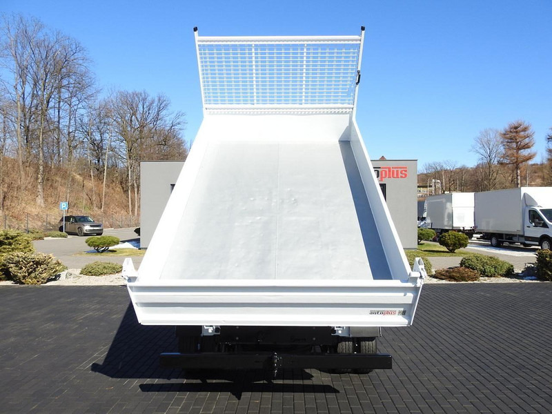 Furgoneta basculante Renault MASTER WYWROTKA PODWÓJNA KABINA DOKA 6 MIEJSC TEMPOMAT KLIMATYZA: foto 11 Furgoneta basculante Renault MASTER WYWROTKA PODWÓJNA KABINA DOKA 6 MIEJSC TEMPOMAT KLIMATYZA: foto 11