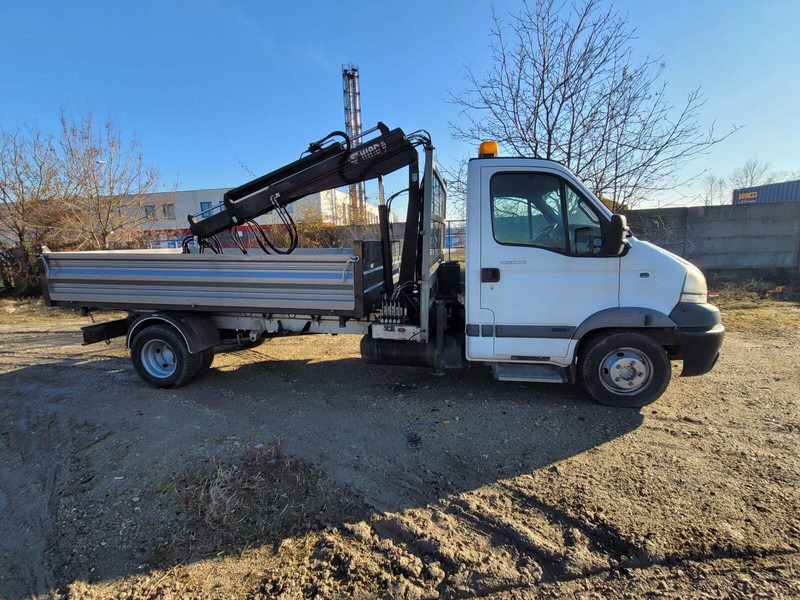 Renault Mascott 160 Three-sided tipper + Crane KO - 6.5tons - Furgoneta basculante: foto 1 Renault Mascott 160 Three-sided tipper + Crane KO - 6.5tons - Furgoneta basculante: foto 1