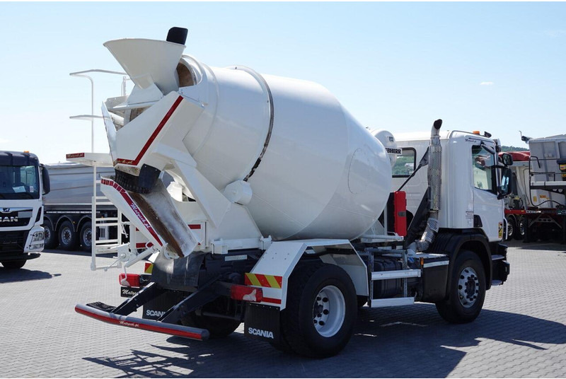 Scania P 320 / BETONOMIESZARKA / GRUSZKA / 6 m3 / EURO 6 - Camión hormigonera: foto 4 Scania P 320 / BETONOMIESZARKA / GRUSZKA / 6 m3 / EURO 6 - Camión hormigonera: foto 4