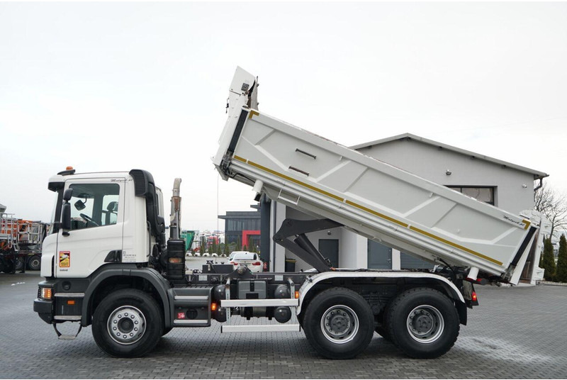 Scania P 410 / 6x4 / WYWROTKA DWU-STRONNA / HYDROBURTA / BOARDMATIC / - Camión volquete: foto 3 Scania P 410 / 6x4 / WYWROTKA DWU-STRONNA / HYDROBURTA / BOARDMATIC / - Camión volquete: foto 3