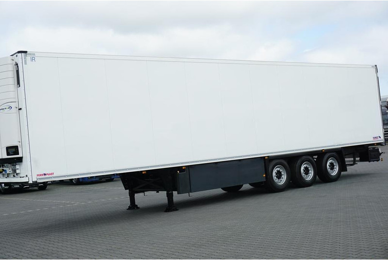 Schmitz Cargobull CHŁODNIA / CARRIER VECTOR 1550 - Semirremolque frigorífico: foto 3 Schmitz Cargobull CHŁODNIA / CARRIER VECTOR 1550 - Semirremolque frigorífico: foto 3