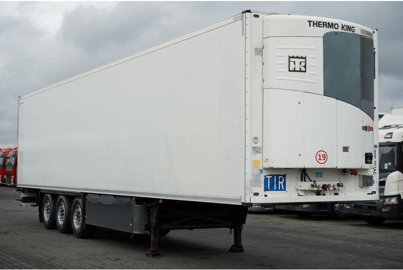 Schmitz Cargobull CHŁODNIA / THERMO KING SLX 300 / HAKÓWKA / HAKOWA / OŚ PODNOSZON - Semirremolque frigorífico: foto 1 Schmitz Cargobull CHŁODNIA / THERMO KING SLX 300 / HAKÓWKA / HAKOWA / OŚ PODNOSZON - Semirremolque frigorífico: foto 1
