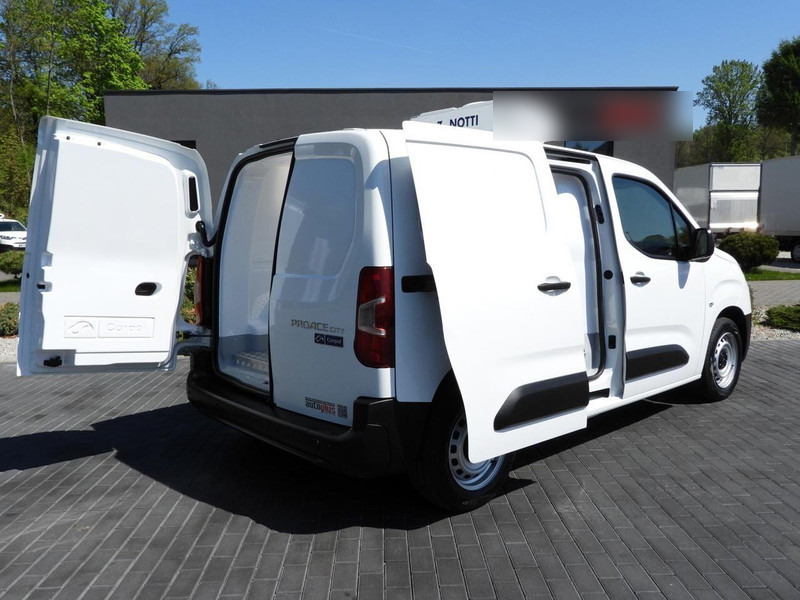 Toyota PROACE CITY FURGON CHŁODNIA -15*C ZASILANIE 230V TEMPOMAT KLIM - Furgoneta frigorifica: foto 3 Toyota PROACE CITY FURGON CHŁODNIA -15*C ZASILANIE 230V TEMPOMAT KLIM - Furgoneta frigorifica: foto 3