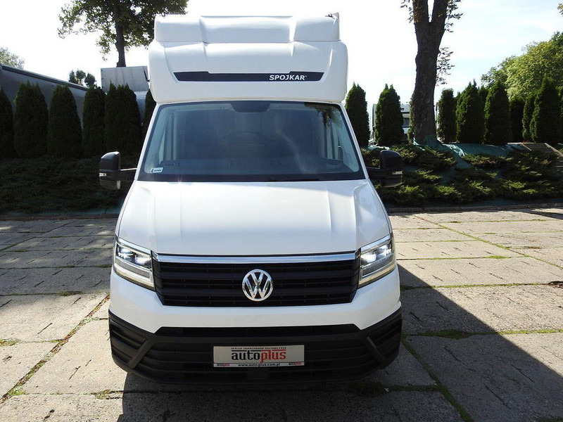 Volkswagen CRAFTER PLANDEKA 10 PALET WEBASTO TEMPOMAT KLIMATYZACJA LEDY 18 - Camión caja cerrada: foto 5 Volkswagen CRAFTER PLANDEKA 10 PALET WEBASTO TEMPOMAT KLIMATYZACJA LEDY 18 - Camión caja cerrada: foto 5