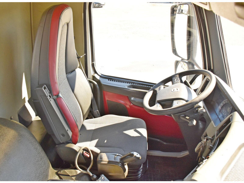 Camión multibasculante Volvo FM 410 * Abrollkipper * TOPZUSTAND / 6x4: foto 11 Camión multibasculante Volvo FM 410 * Abrollkipper * TOPZUSTAND / 6x4: foto 11