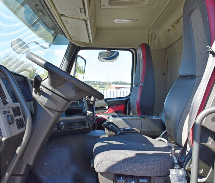 Camión multibasculante Volvo FM 410 * Abrollkipper * TOPZUSTAND / 6x4: foto 8 Camión multibasculante Volvo FM 410 * Abrollkipper * TOPZUSTAND / 6x4: foto 8