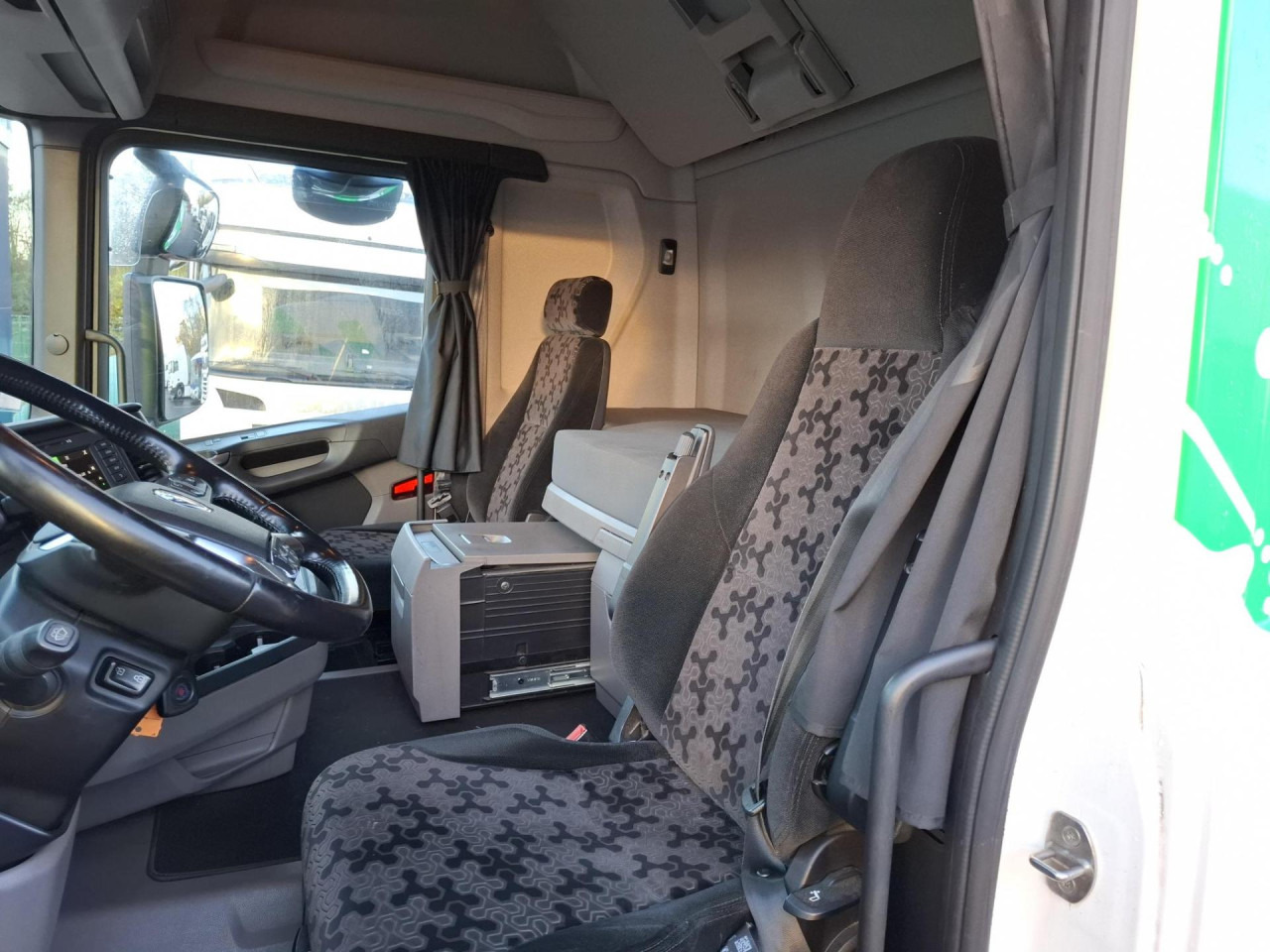 SCANIA SCANIA R500 CR20H - Cabeza tractora: foto 2 SCANIA SCANIA R500 CR20H - Cabeza tractora: foto 2