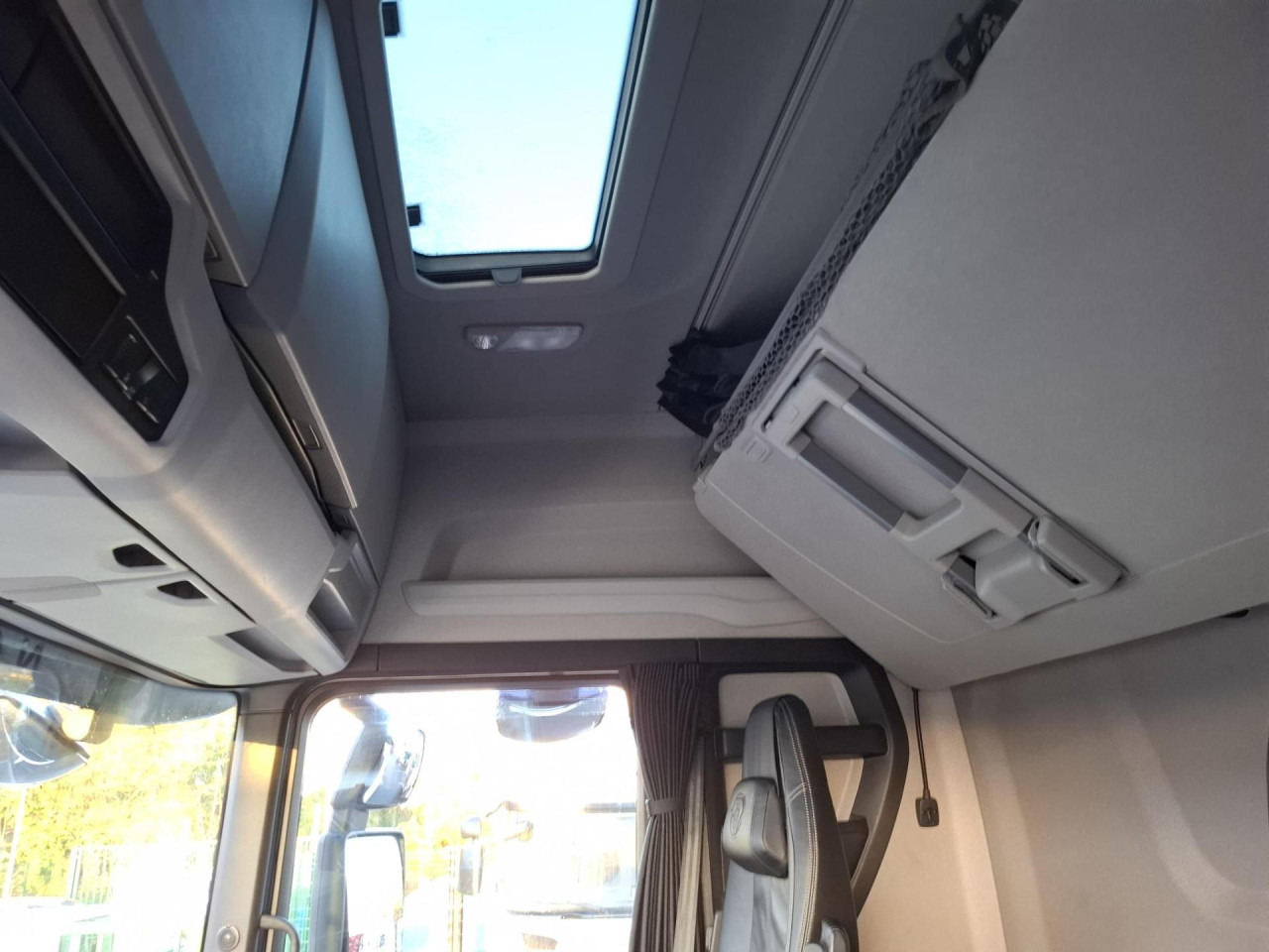 SCANIA SCANIA S500 CS20H - Cabeza tractora: foto 3 SCANIA SCANIA S500 CS20H - Cabeza tractora: foto 3