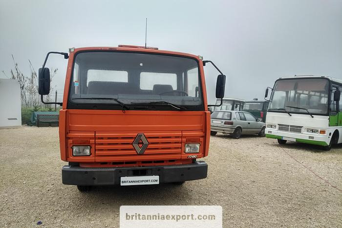 RENAULT Midliner S120 Turbo | Perkins 3.9 diesel engine | ZF manual - Camión chasis: foto 2 RENAULT Midliner S120 Turbo | Perkins 3.9 diesel engine | ZF manual - Camión chasis: foto 2