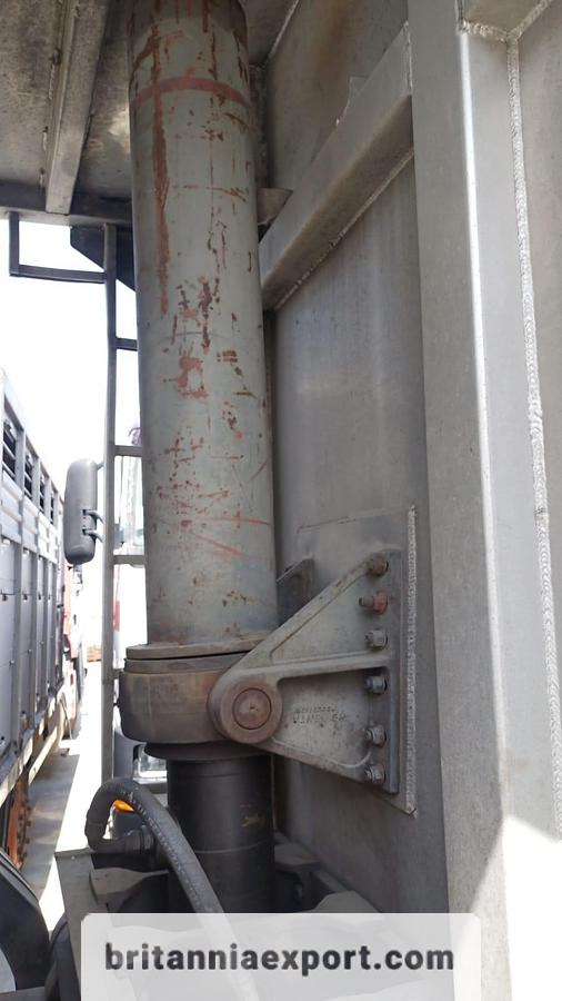 VOLVO FL7 260 Intercooler 6X2 Tipper – 26 Ton | 8 Tyres | Export Ready - Camión volquete: foto 5 VOLVO FL7 260 Intercooler 6X2 Tipper – 26 Ton | 8 Tyres | Export Ready - Camión volquete: foto 5