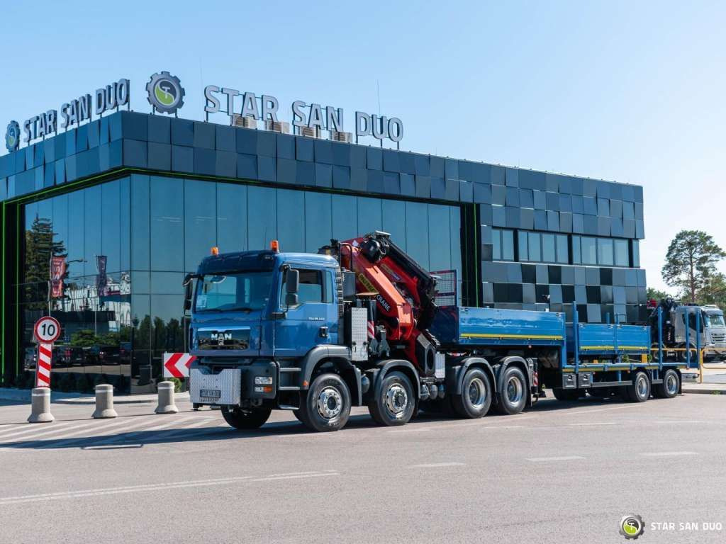 MAN TGA 35.440 8X6H PALFINGER 60002 Semi-trailer - Cabeza tractora: foto 5 MAN TGA 35.440 8X6H PALFINGER 60002 Semi-trailer - Cabeza tractora: foto 5