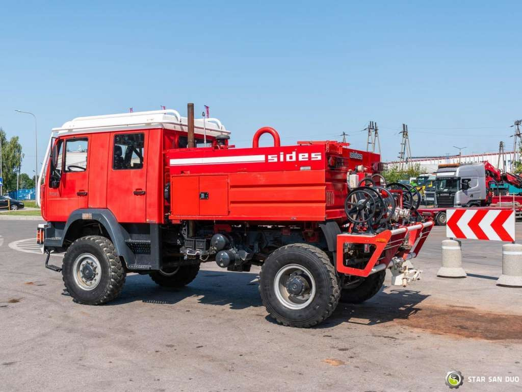 MAN LE220B 4x4 E Fire Truck Feuerwehr - Camión: foto 4 MAN LE220B 4x4 E Fire Truck Feuerwehr - Camión: foto 4