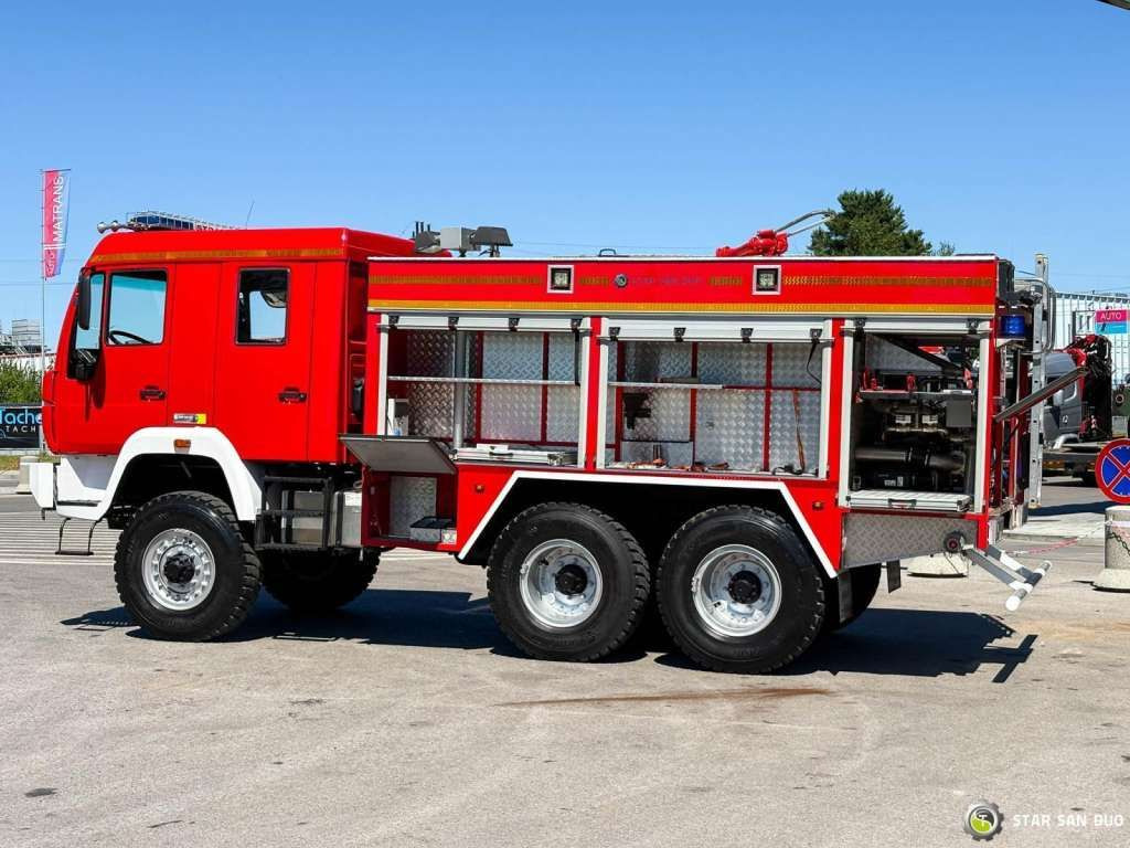 MAN Star 266 MAN 6x6 Fire Truck Feuerwehr - Camión: foto 2 MAN Star 266 MAN 6x6 Fire Truck Feuerwehr - Camión: foto 2