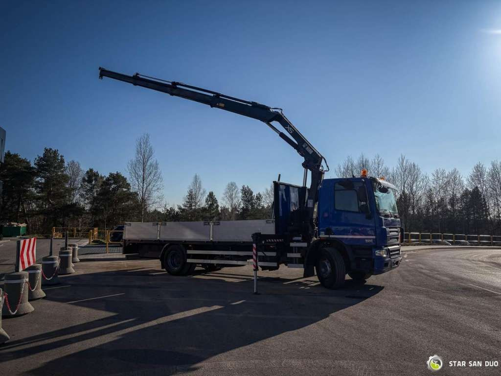 DAF CF 65 4x2 HIAB 144 E-3 HDS Crane Euro 5 - Camión grúa: foto 2 DAF CF 65 4x2 HIAB 144 E-3 HDS Crane Euro 5 - Camión grúa: foto 2