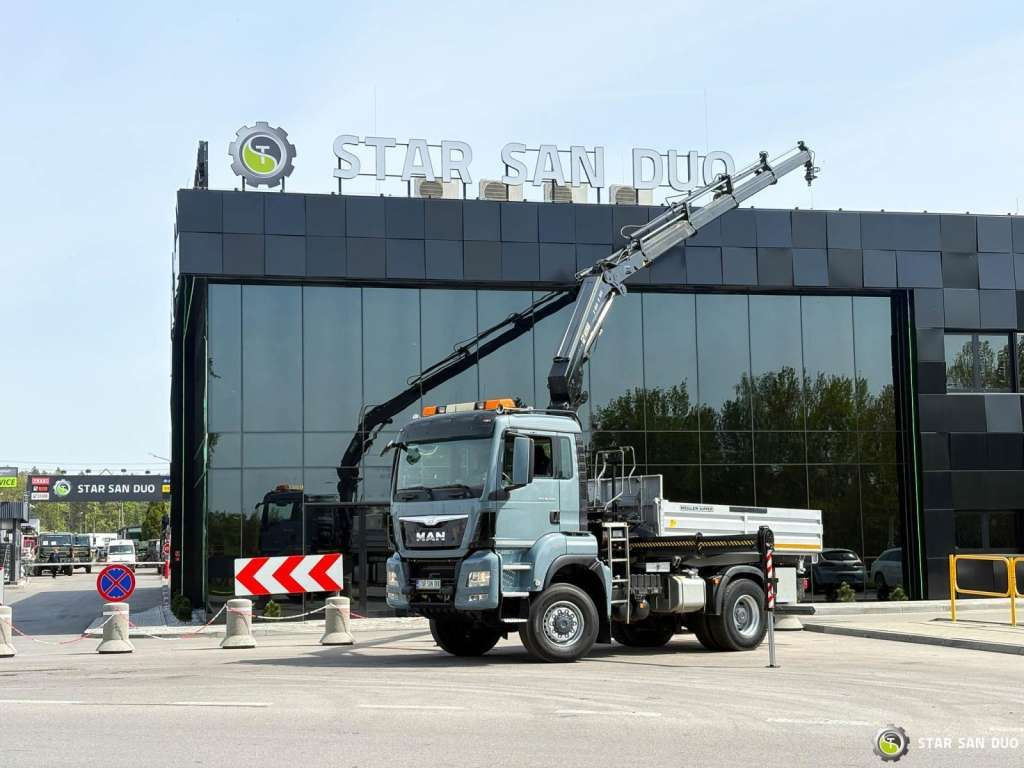 MAN TGS 18.480 4x4 HIAB 188 E-4 CRANE KIPPER EURO 6 MAN TGS 18.480 4x4 HIAB 188 E-4 CRANE KIPPER EURO 6 - Camión volquete: foto 3 MAN TGS 18.480 4x4 HIAB 188 E-4 CRANE KIPPER EURO 6 MAN TGS 18.480 4x4 HIAB 188 E-4 CRANE KIPPER EURO 6 - Camión volquete: foto 3