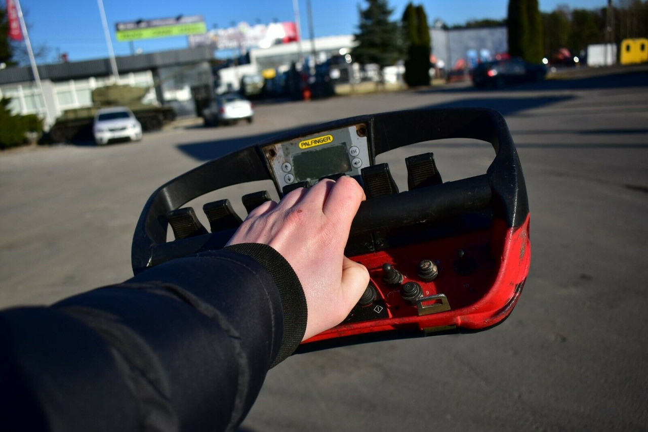 Camión grúa, Camión caja abierta MAN TGS 35.400 8x4 Palfinger PK 34002 Winch KRAN MAN TGS 35.400 8x4 Palfinger PK 34002 Winch KRAN: foto 10 Camión grúa, Camión caja abierta MAN TGS 35.400 8x4 Palfinger PK 34002 Winch KRAN MAN TGS 35.400 8x4 Palfinger PK 34002 Winch KRAN: foto 10