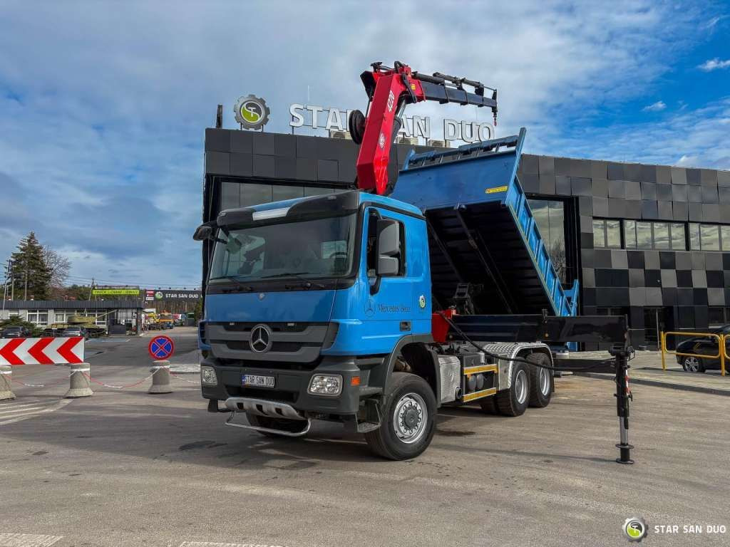 Mercedes-Benz ACTROS 3341 6x6 HMF 4220 K4 CRANE KIPPER - Camión grúa: foto 5 Mercedes-Benz ACTROS 3341 6x6 HMF 4220 K4 CRANE KIPPER - Camión grúa: foto 5
