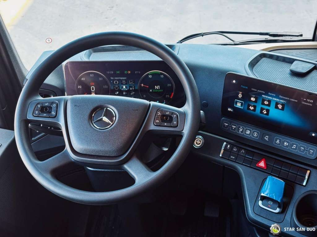 Camión grúa Mercedes-Benz  ACTROS 3351 NEW 6x4 Fassi F485 Crane: foto 17 Camión grúa Mercedes-Benz  ACTROS 3351 NEW 6x4 Fassi F485 Crane: foto 17