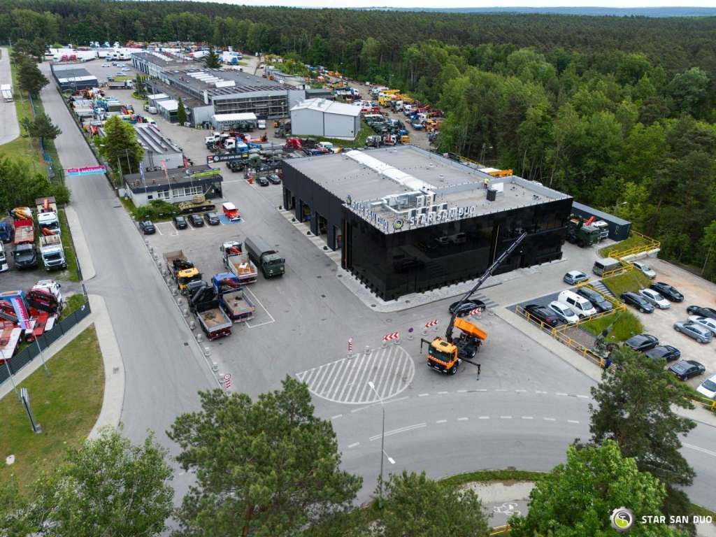 Mercedes-Benz Actros 1841 AK 4x4 Hiab 288E-7 Crane Kipper - Camión grúa: foto 3 Mercedes-Benz Actros 1841 AK 4x4 Hiab 288E-7 Crane Kipper - Camión grúa: foto 3