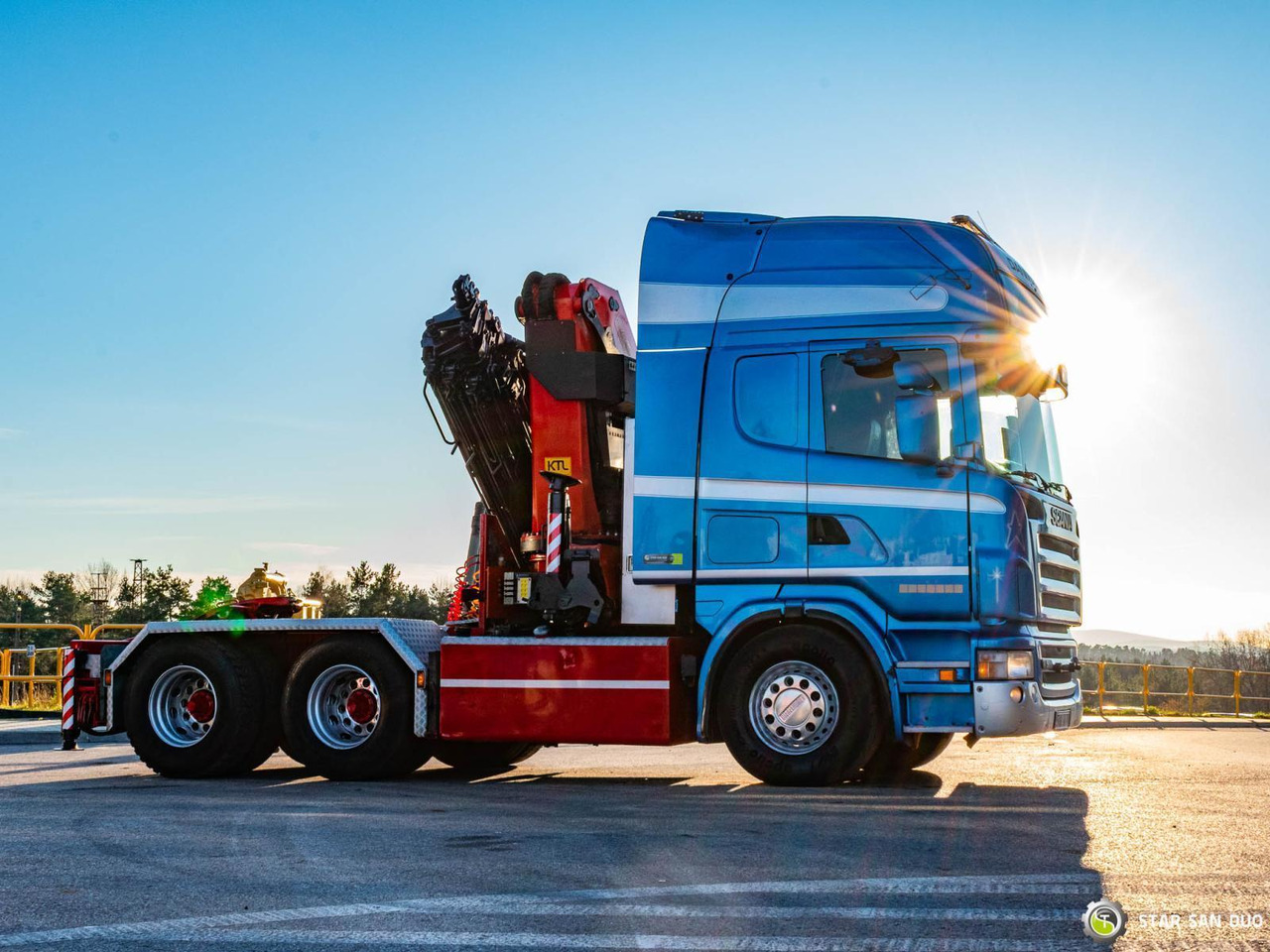 Camión grúa : foto 9 Camión grúa : foto 9