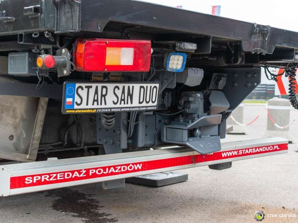 Camión grúa Volvo  FMX 500 8x2 Effer 585 Fly Jib Winch Crane Kran: foto 25