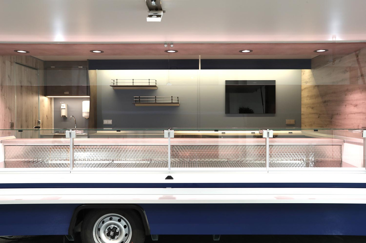 Mobil BORCO HÖHNS - Camión tienda: foto 2 Mobil BORCO HÖHNS - Camión tienda: foto 2