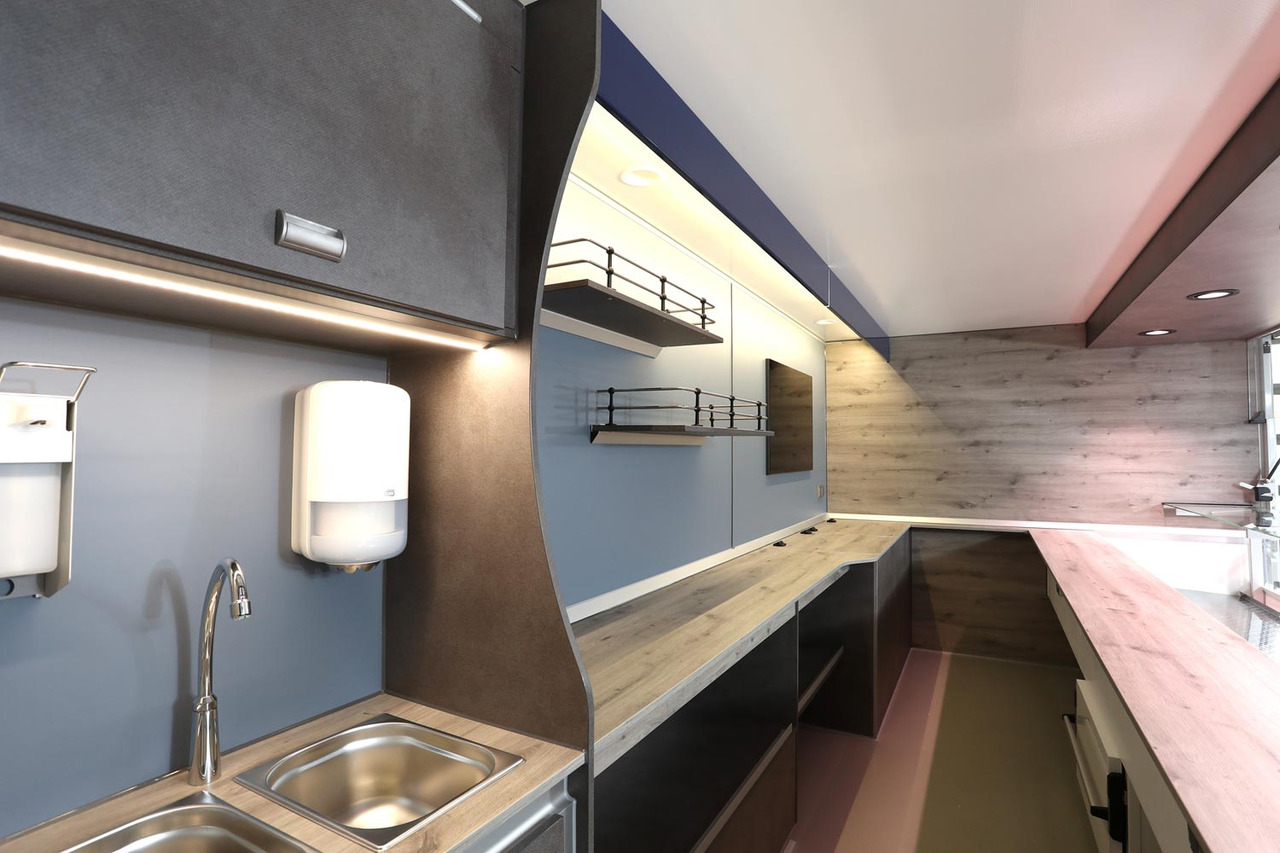 Mobil BORCO HÖHNS - Camión tienda: foto 3 Mobil BORCO HÖHNS - Camión tienda: foto 3