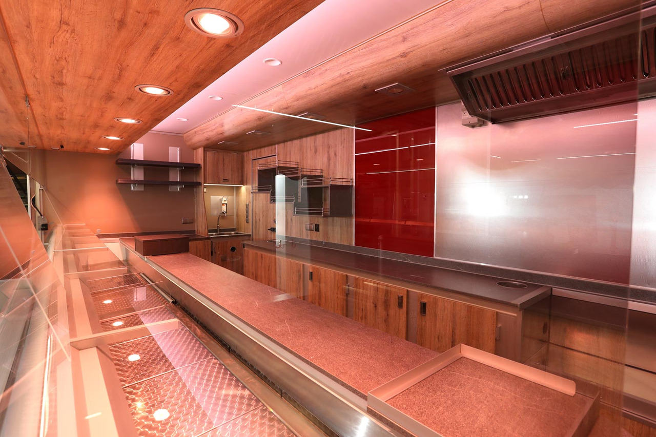 Wochenmarktmobil BORCO HÖHNS - Camión tienda: foto 5 Wochenmarktmobil BORCO HÖHNS - Camión tienda: foto 5