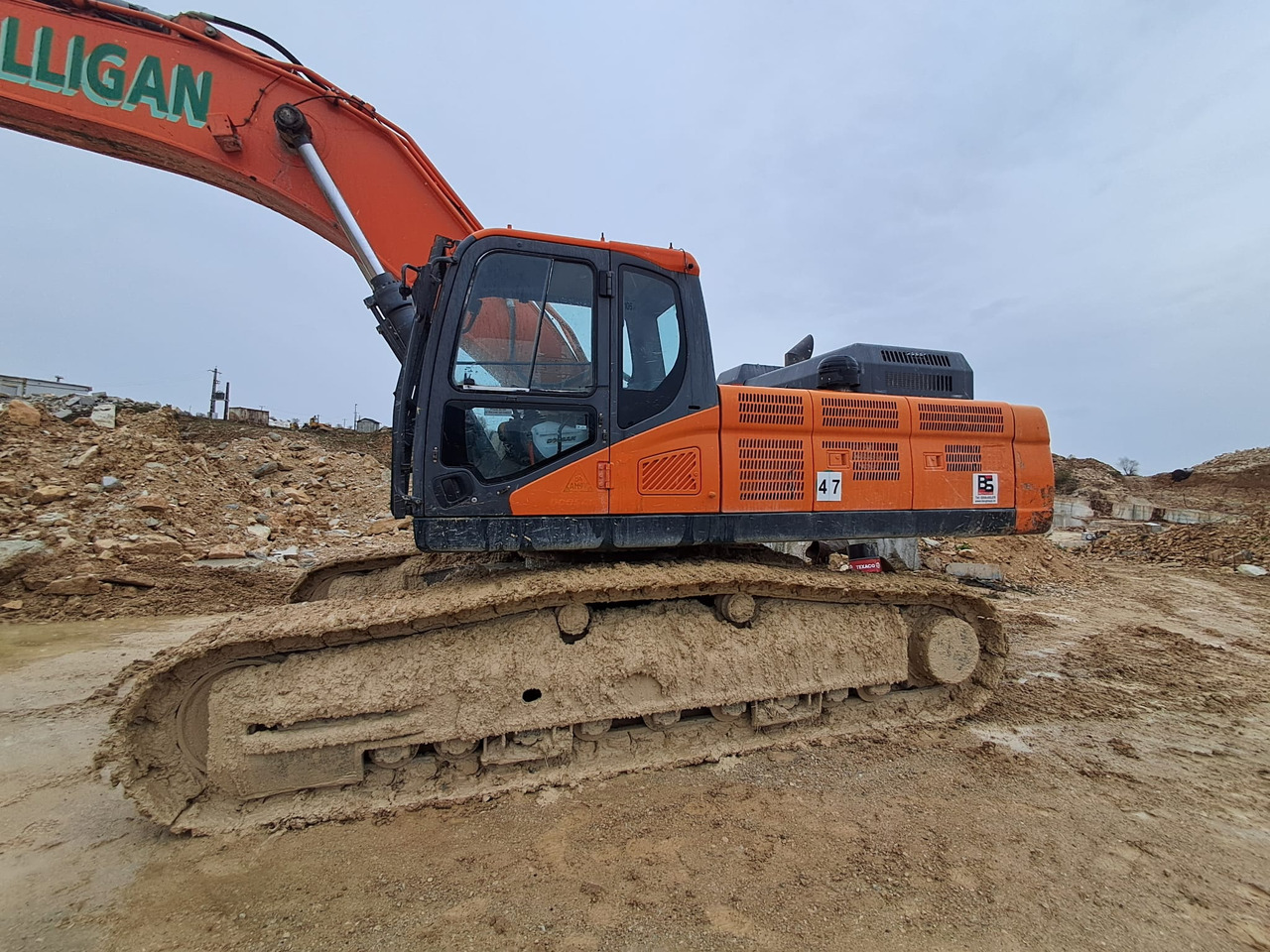 DOOSAN DX 420 LC - Excavadora de cadenas: foto 3 DOOSAN DX 420 LC - Excavadora de cadenas: foto 3