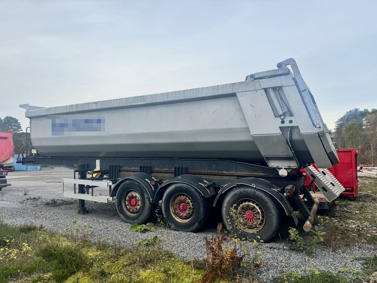 Carnehl 2006 Carnehl Tippsemi - Semirremolque volquete: foto 4 Carnehl 2006 Carnehl Tippsemi - Semirremolque volquete: foto 4