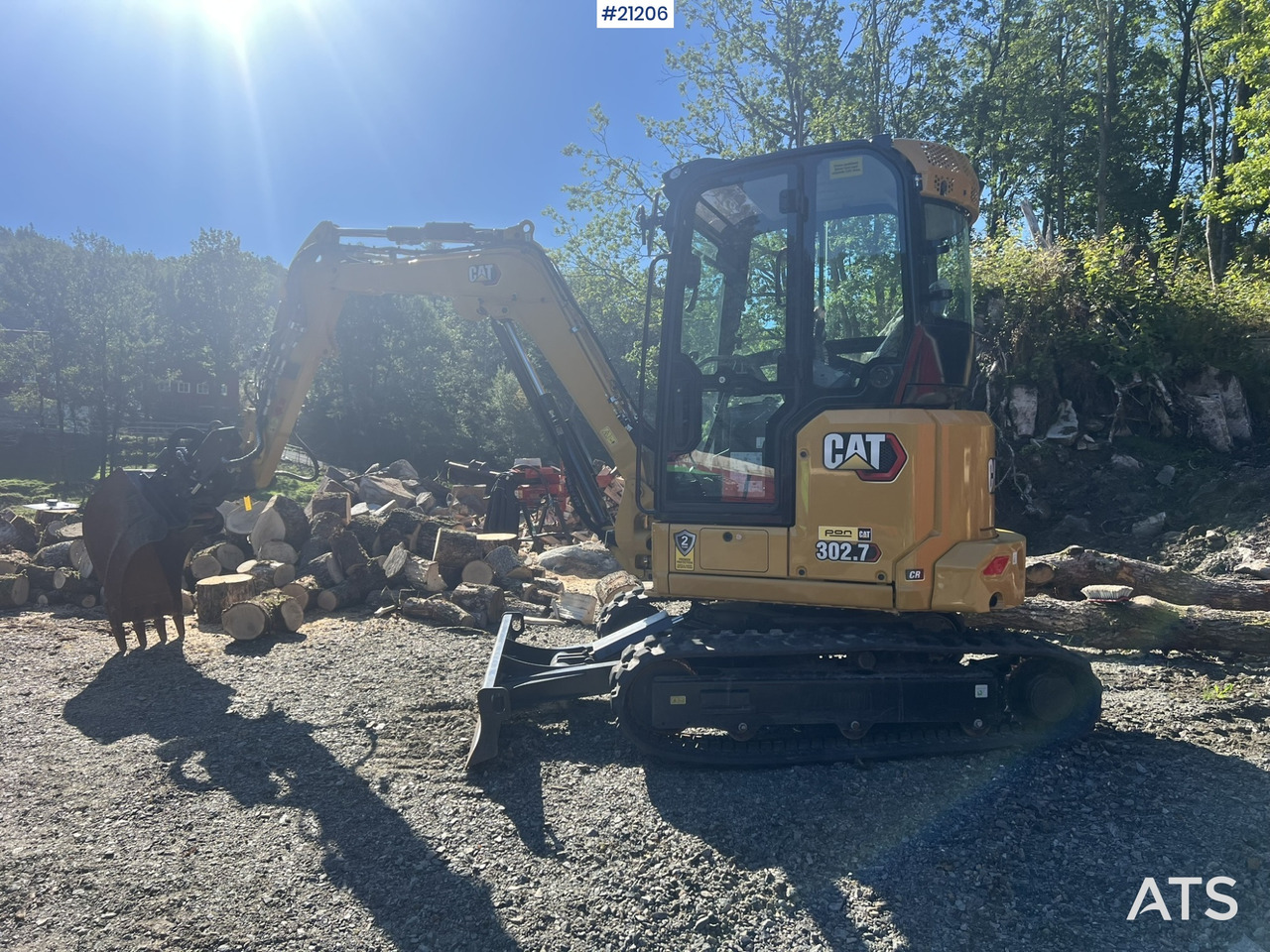 Caterpillar 302.7 CR gravemaskin m/ rototilt, pusseskuff,graveskuffe,klype og grøfteskuffe - Miniexcavadora: foto 4 Caterpillar 302.7 CR gravemaskin m/ rototilt, pusseskuff,graveskuffe,klype og grøfteskuffe - Miniexcavadora: foto 4