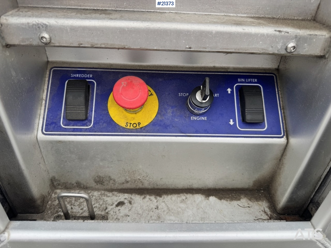 Trituradora de residuos, Camión DAF LF 260 Makuleringsbil. 37 000 km! Må Sees!: foto 29 Trituradora de residuos, Camión DAF LF 260 Makuleringsbil. 37 000 km! Må Sees!: foto 29