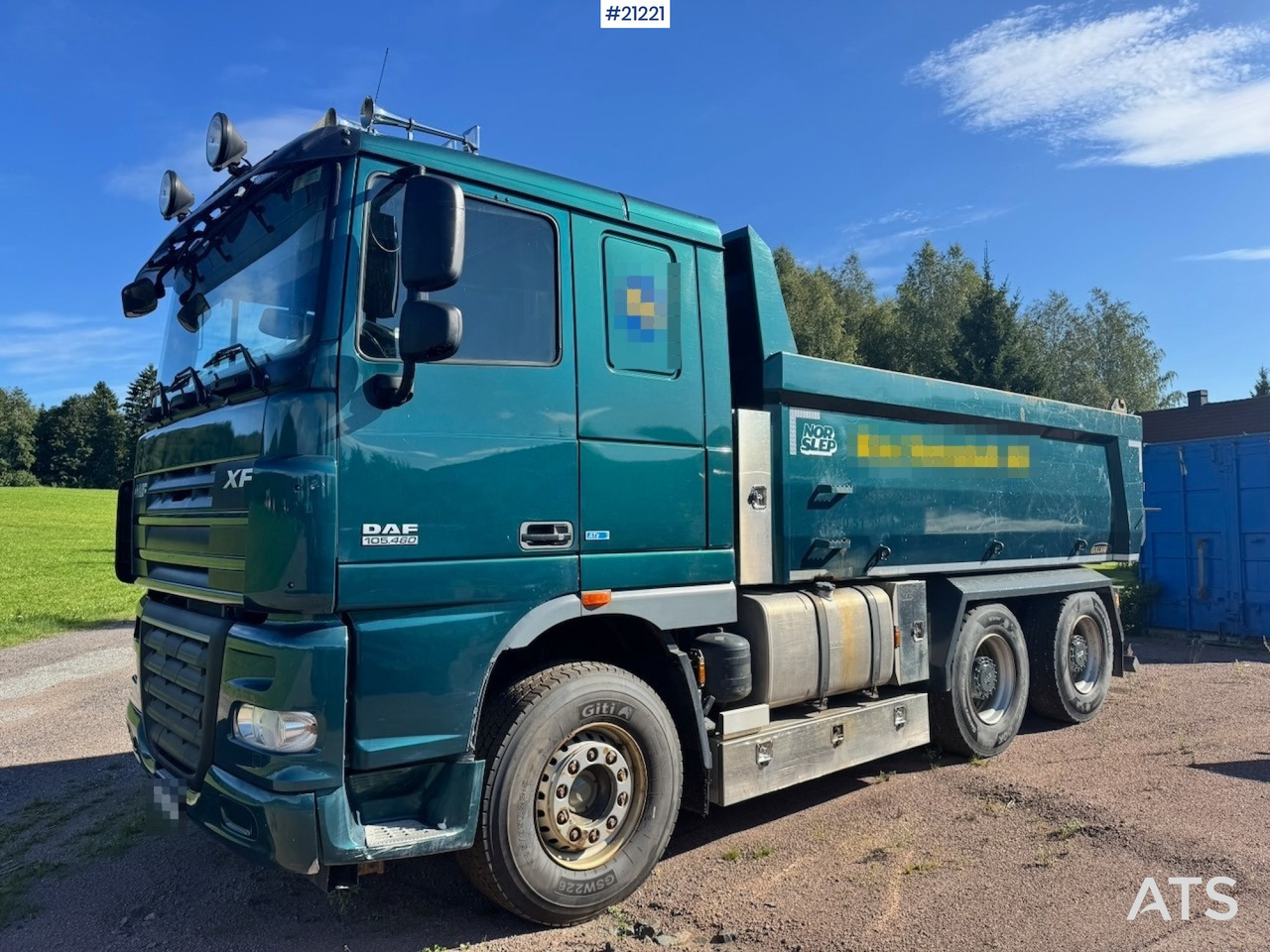 DAF XF 105.460 - Camión volquete: foto 2 DAF XF 105.460 - Camión volquete: foto 2