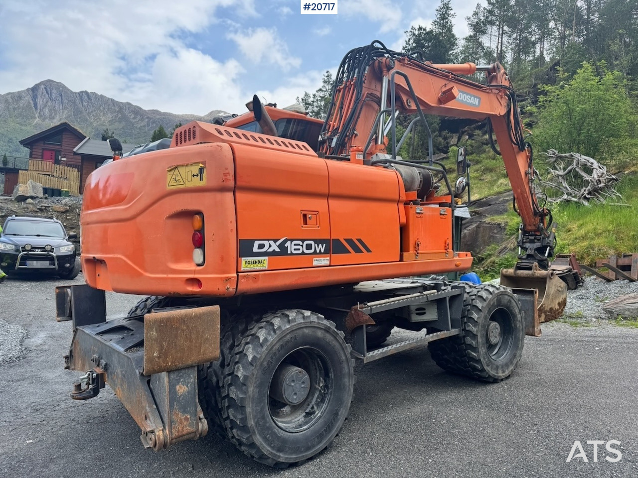 Doosan DX140W-3 - Excavadora: foto 5 Doosan DX140W-3 - Excavadora: foto 5