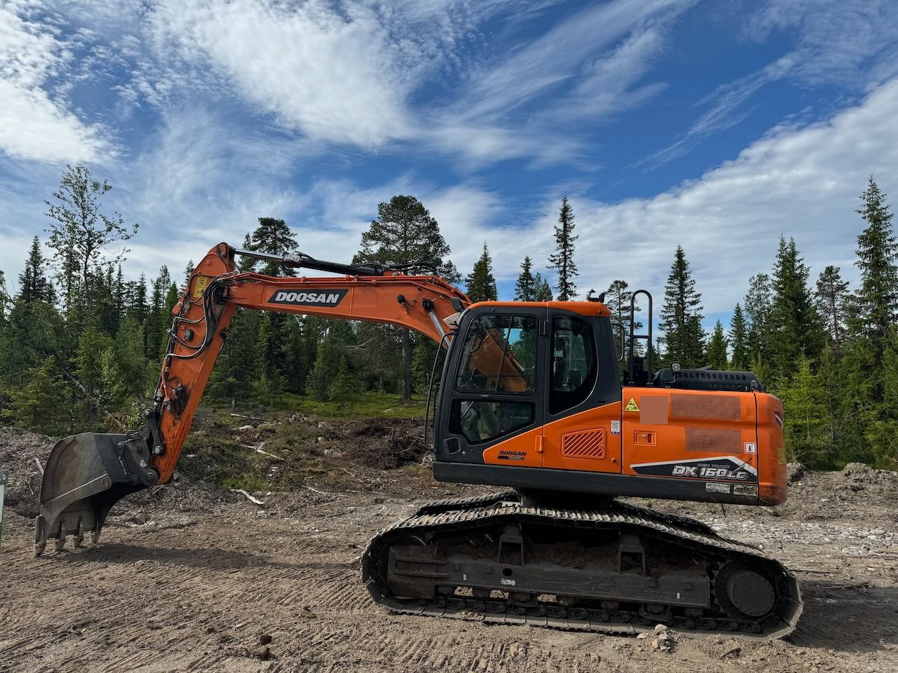 Doosan DX160LC Beltegraver – Rotortilt og 2 skuffer - Excavadora de cadenas: foto 1 Doosan DX160LC Beltegraver – Rotortilt og 2 skuffer - Excavadora de cadenas: foto 1