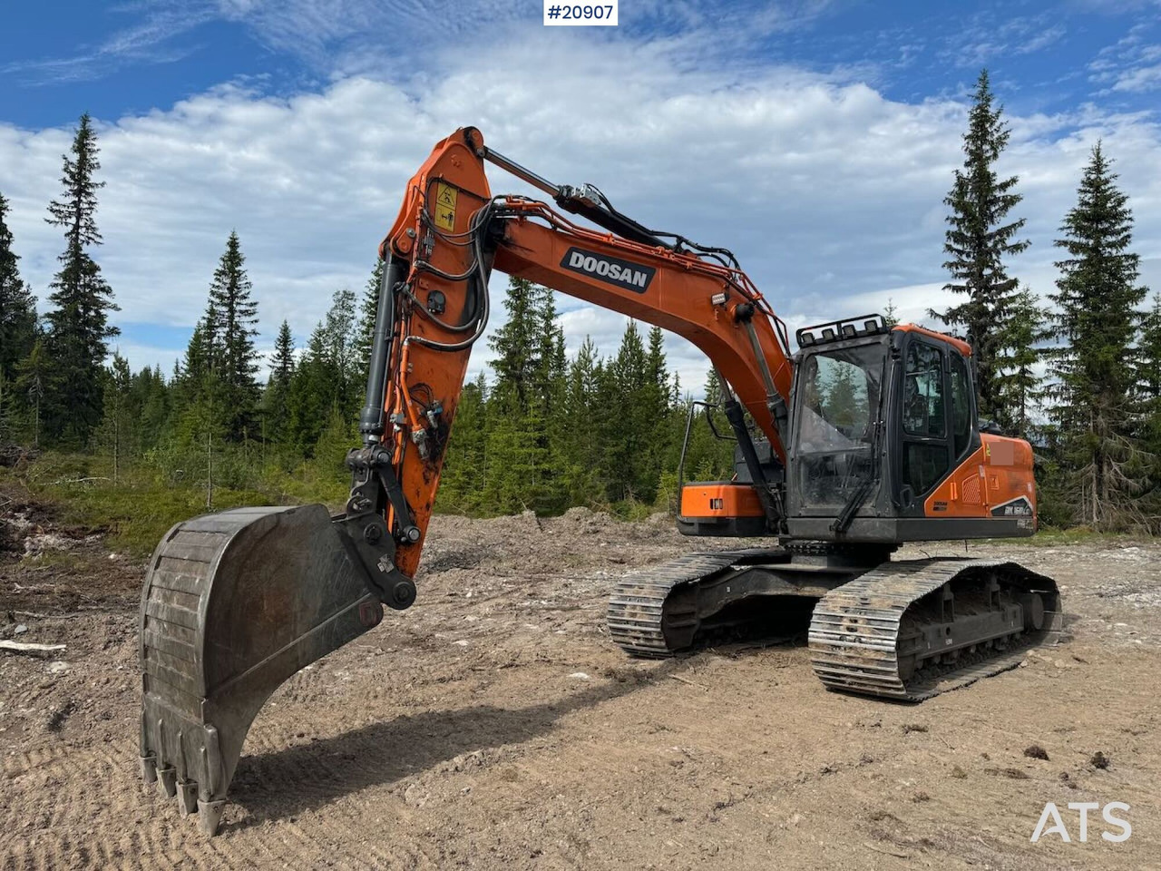 Doosan DX160LC Beltegraver – Rotortilt og 2 skuffer - Excavadora de cadenas: foto 2 Doosan DX160LC Beltegraver – Rotortilt og 2 skuffer - Excavadora de cadenas: foto 2