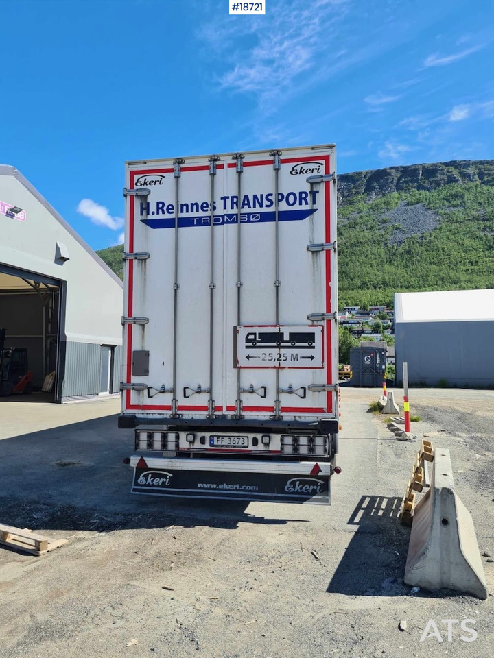 Ekeri 3-axle cabinet semitrailer w/ full side opening. - Remolque caja cerrada: foto 3 Ekeri 3-axle cabinet semitrailer w/ full side opening. - Remolque caja cerrada: foto 3