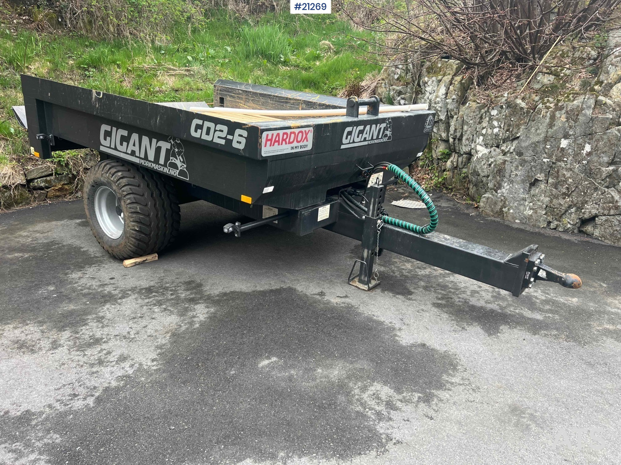 Gigant Hjulmaskin Henger - Remolque porta maquinaria: foto 1 Gigant Hjulmaskin Henger - Remolque porta maquinaria: foto 1